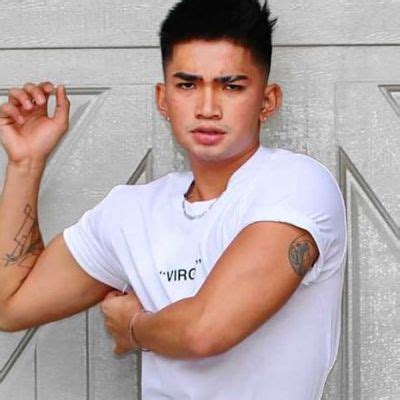 how tall is bretman rock|Bretman Rock Biography, Age, Wiki, Height, Weight,。